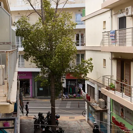 Bizaniou Central Apt - Heraklion Crete Bendevis Exterior photo